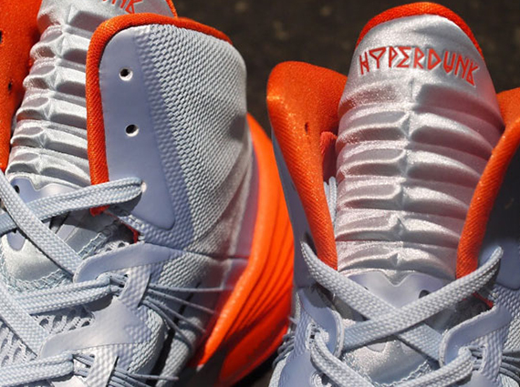 Nike Hyperdunk 2013 – Light Armory Blue – Team Orange