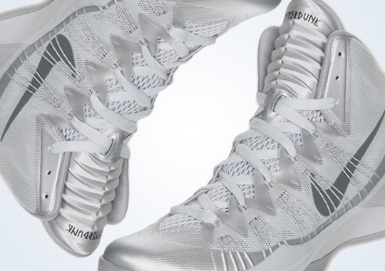 Nike Hyperdunk 2013 – Pure Platinum – Dark Grey – Wolf Grey