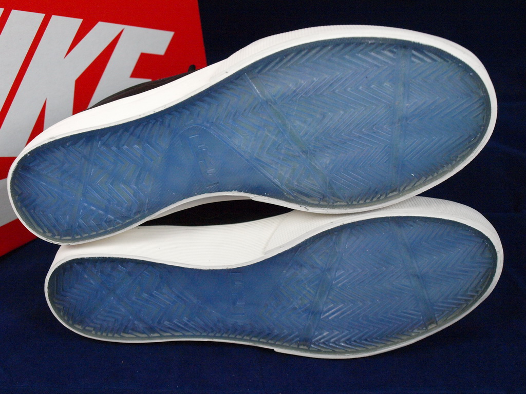 Nike Lebron X Nsw Lifestyle Black Sail University Red 02