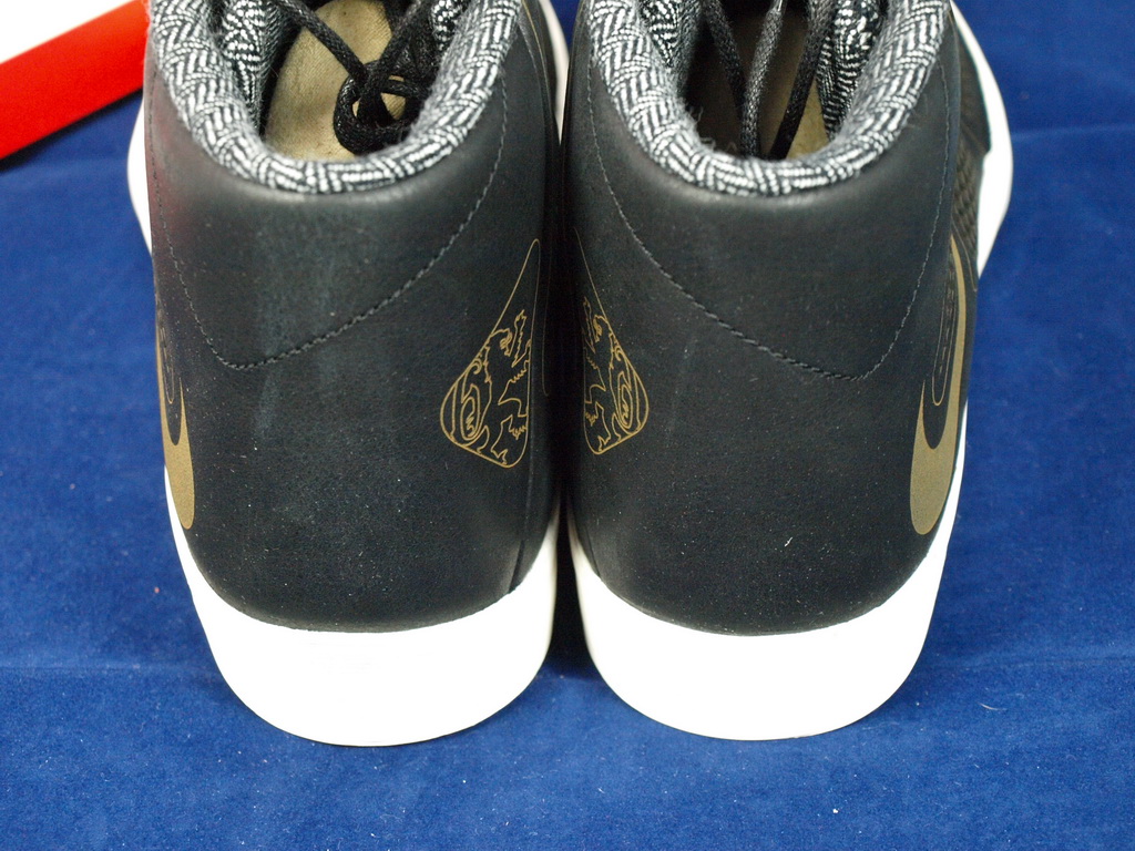 Nike Lebron X Nsw Lifestyle Black Sail University Red 03