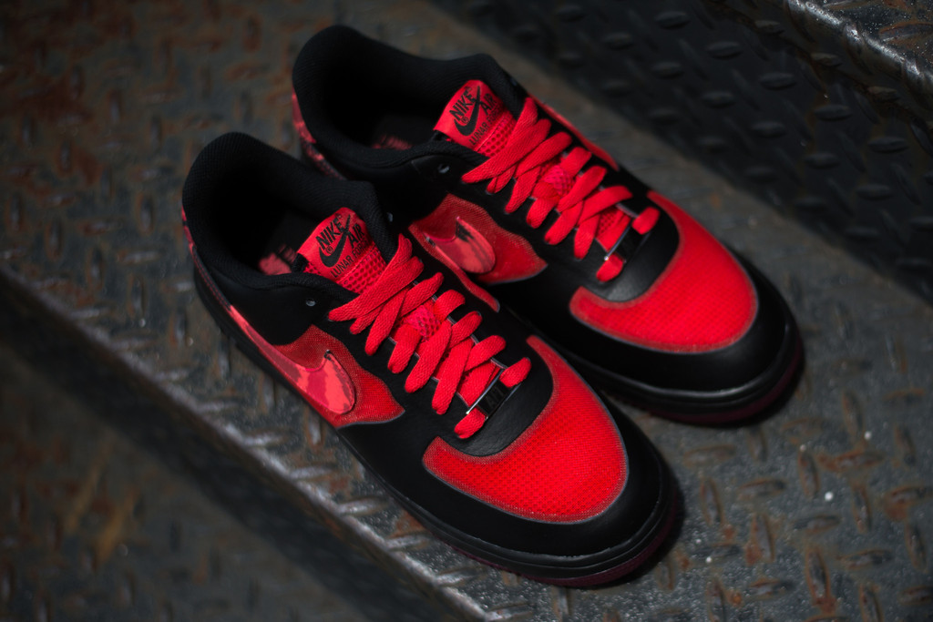 Nike Lunar Force 1 Low Red Camo Available 03