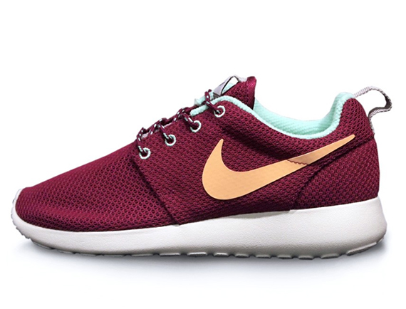 Nike roshe clearance run bordeaux