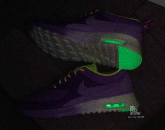 Nike Wmns Air Max Thea Gitd Electric Purple 9