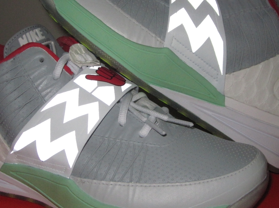 Nike Zoom Revis "Shaka-Neezy" Customs by Brian Villaneuva