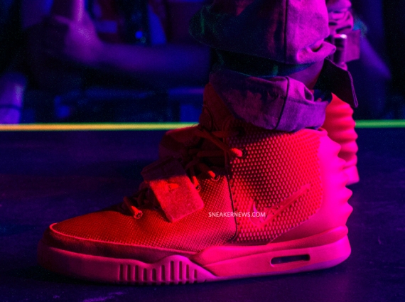 Air Yeezy 2 “Red October” Winners May Not Receive Sneakers Till 2014