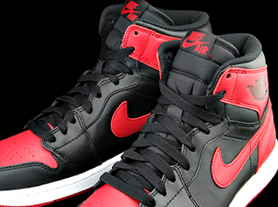 Bred" Air Jordan 1 Retro High OG - SneakerNews.com