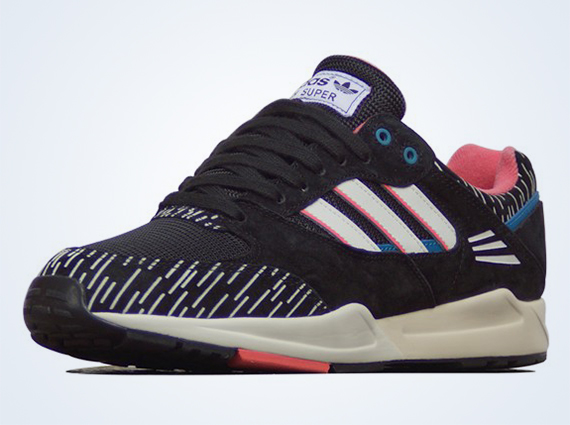 adidas tech super w