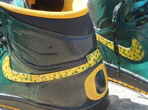 Air Jordan 1 "Oregon Ducks" Customs by Zadeh Kicks