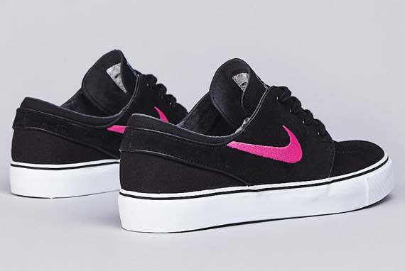 Nike sb pink and on sale black