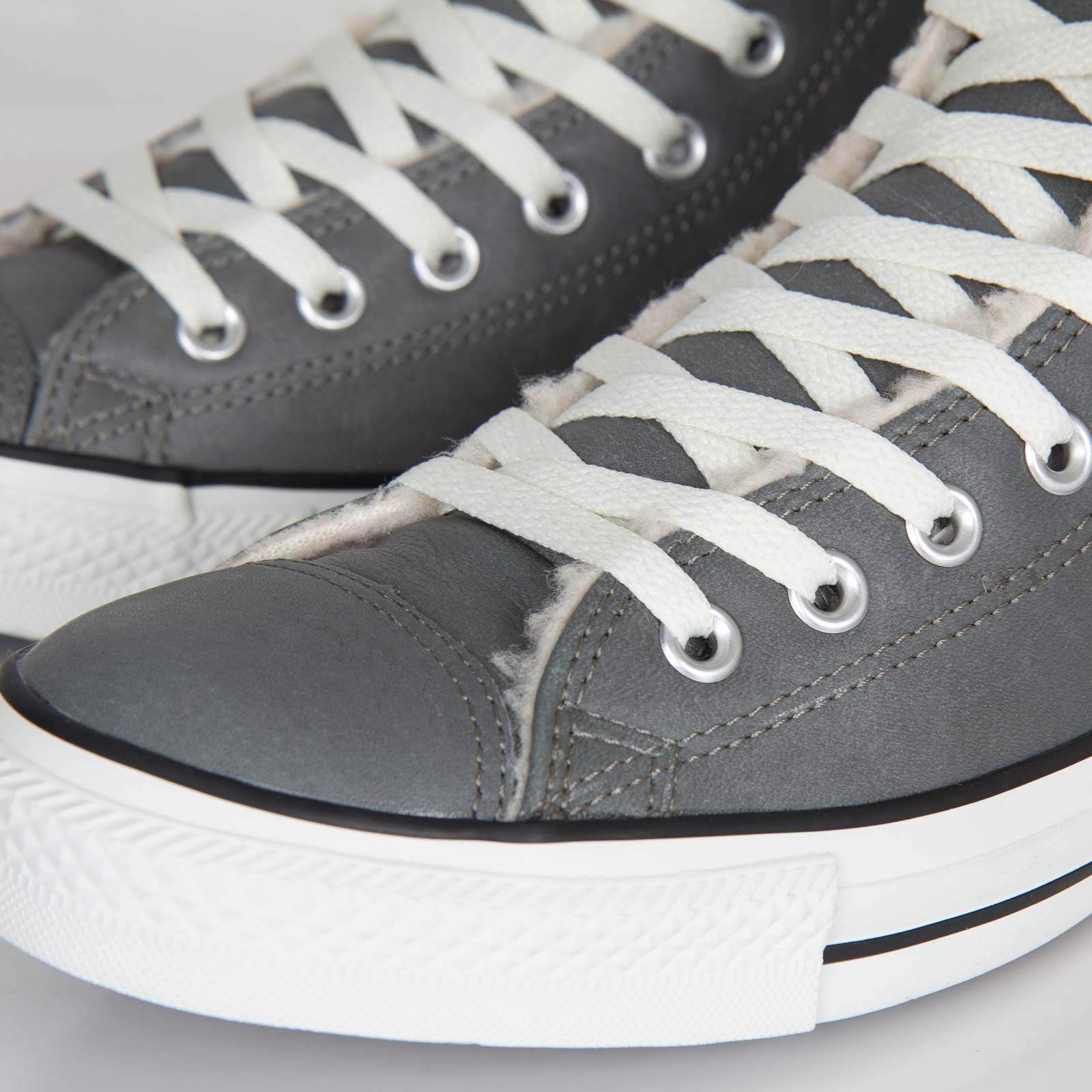 Converse Chuck Taylor Hi Charcoal Leather 4