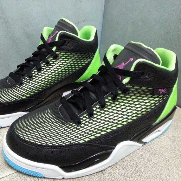 Jordan Flight Club 80s Bel Air 2