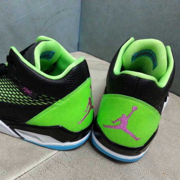 Jordan Flight Club 80s Bel Air 5