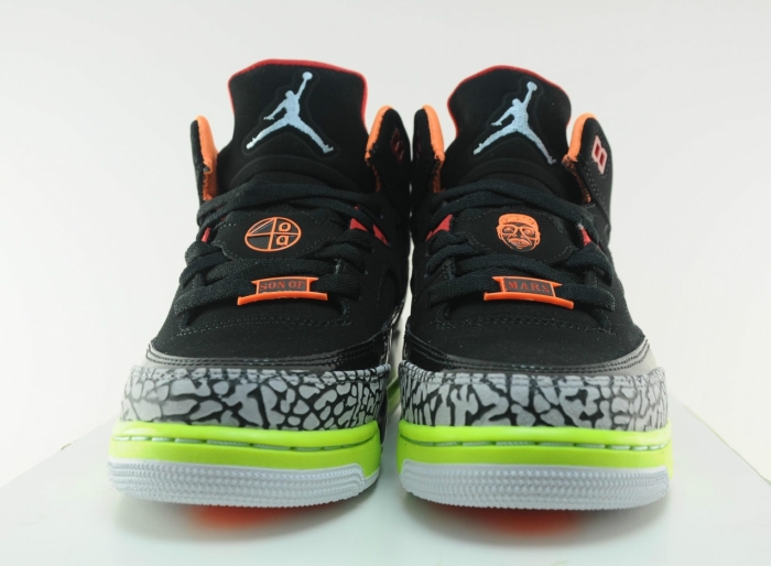 Jordan Son Of Mars Low Gs Black Light Armory Blue Volt Orange 12