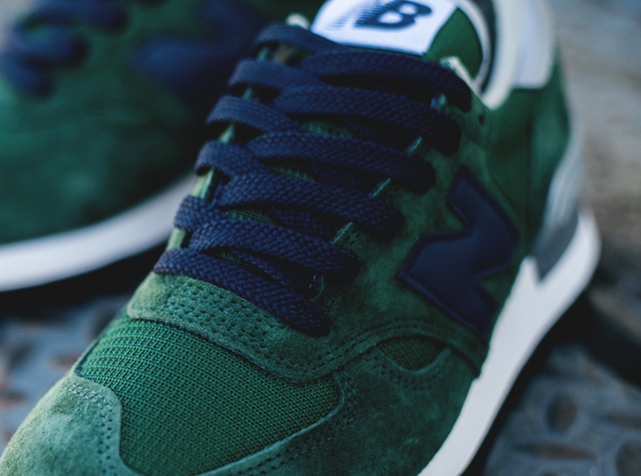 New balance on sale blue green