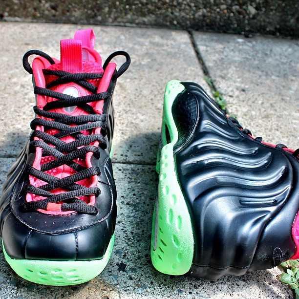Nike Air Foamposite One Yeezy 2 Customs 02