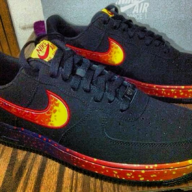 Nike Air Force 1 Low Asteroid 02