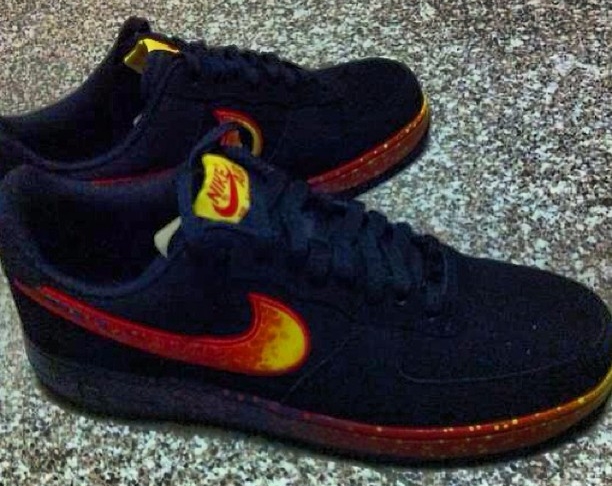 Nike Air Force 1 Low Asteroid 04