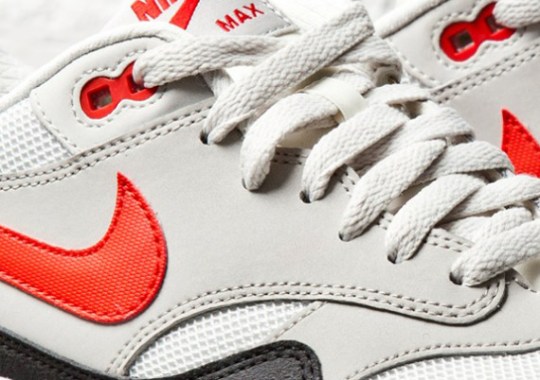 Nike Air Max 1 Essential – Challenge Red – Pale Grey