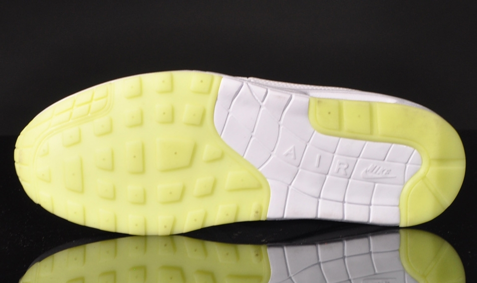 Nike Air Max 1 Premium Tape Glow In The Dark 03