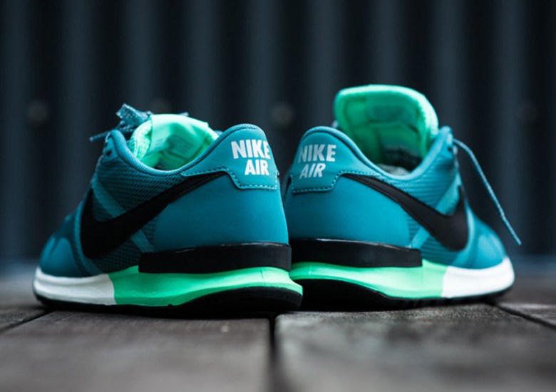 Nike Air Pegasus 83/30 – Mineral Teal – Green Glow