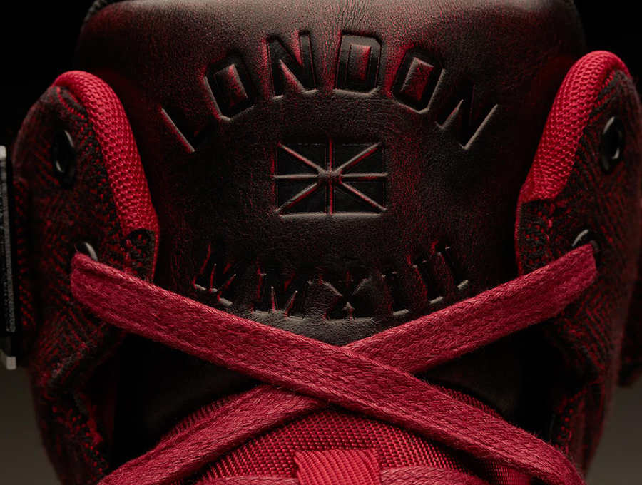 wmns air revolution sky hi