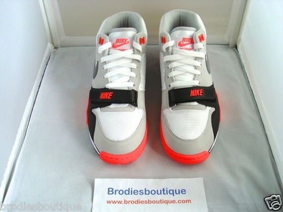 Nike Air Trainer 1 Infrared Available Early 05