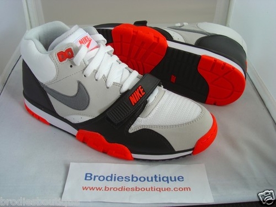 Nike Air Trainer 1 Infrared Available Early 06