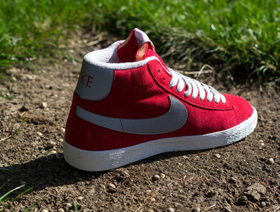 Nike Blazer Mid Vintage Red Silver 2