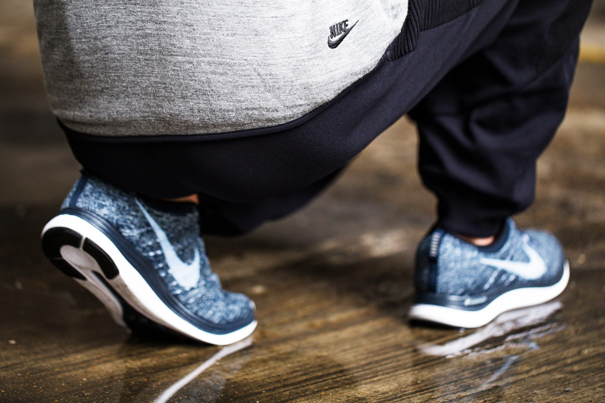 Nike Flyknit Lunar 1 White Label 03