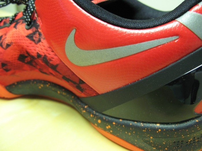 Nike Kobe 8 Challenge Red Kobe Autographed 08