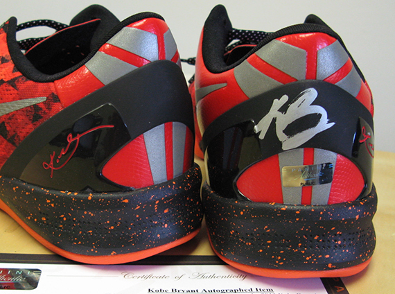 Nike Kobe 8 Challenge Red Kobe Autographed