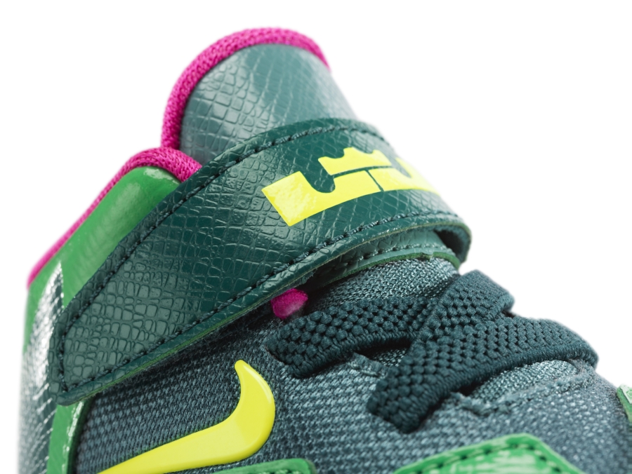 Nike Lebron 11 Gs T Rex 15