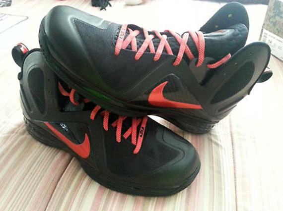 Nike Lebron 9 Elite Black Red Playoffs Pe 1