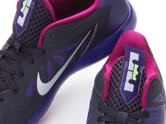 Nike Lebron St Ii Court Purple Raspberry