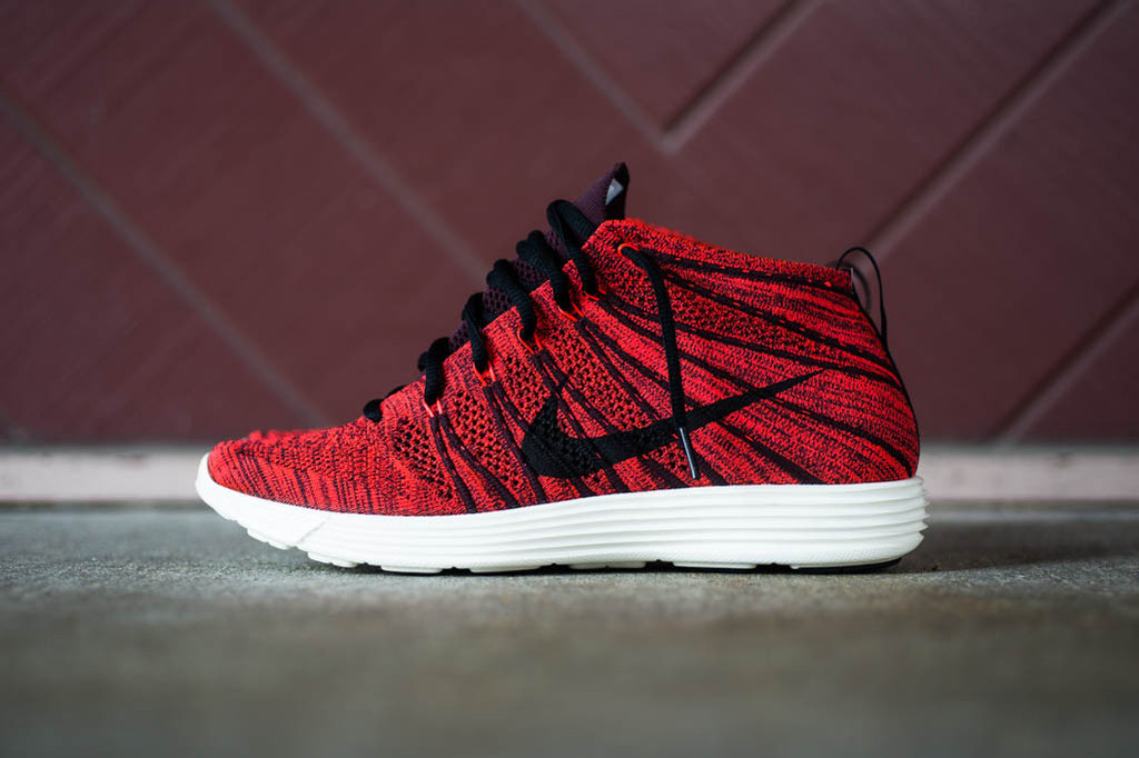 Nike Lunar Flyknit Chukka Deep Burgundy Black 2