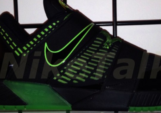 Nike Zoom Revis 2