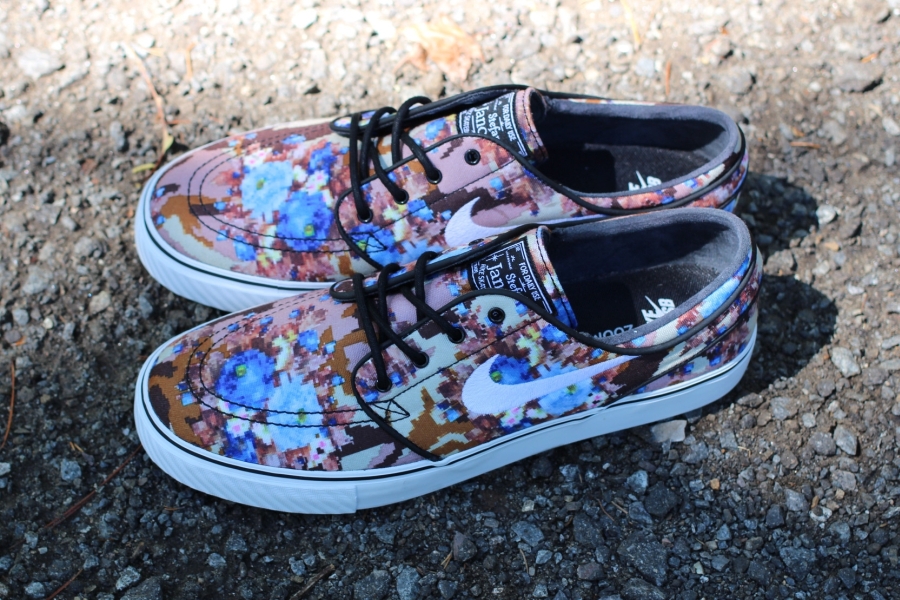 janoski digi floral blue