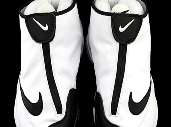 Nike The Glove White Black 1