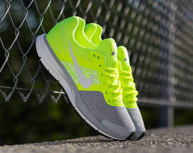 Nike Wmns Air Pegasus 30 Volt Grey 2