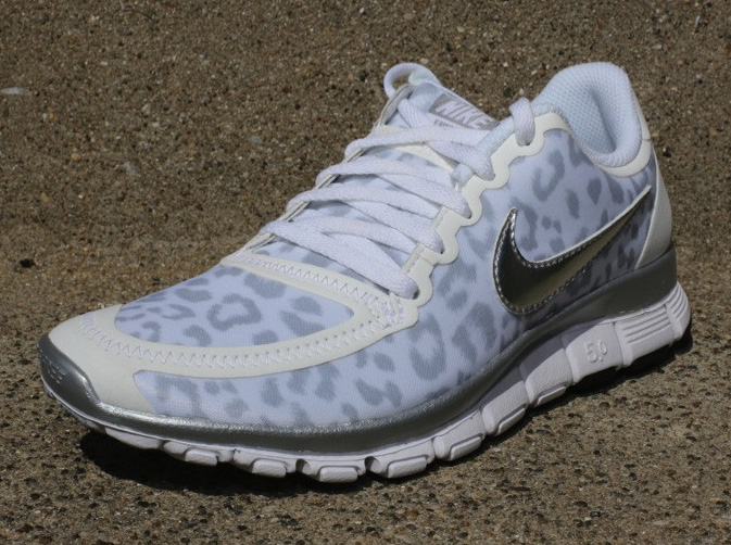 Nike Wmns Free 5 Cheetah White 1