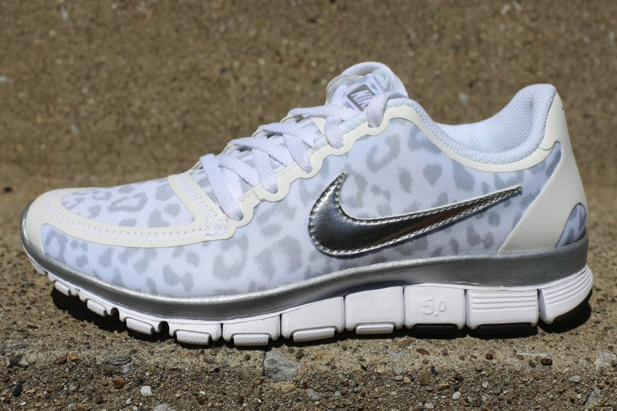 Nike Wmns Free 5 Cheetah White 2