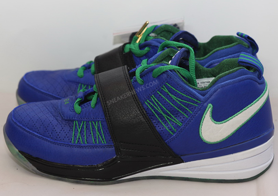 Nike Zoom Revis Blue Green Plaid Sample 1