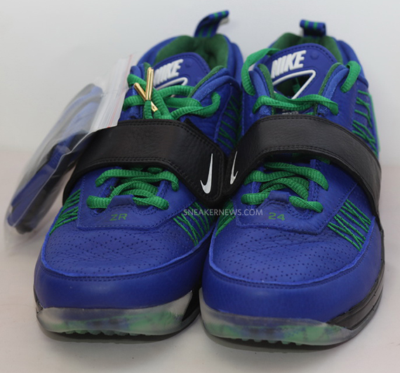 Nike Zoom Revis Blue Green Plaid Sample 2