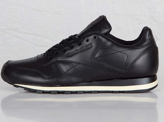 Reebok Classic Leather Lux Horween Black 1