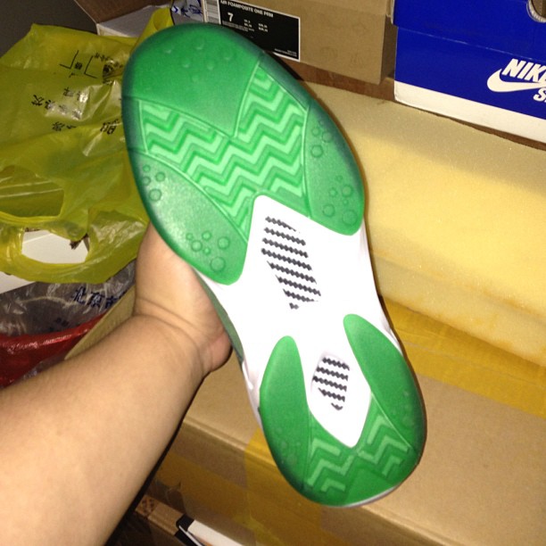 Reebok Shaq Attaq Ghost Of Christmas Present 05