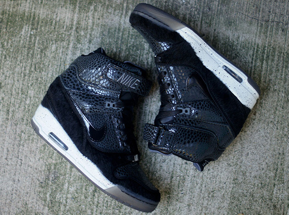 Nike sky hi revolution black sale