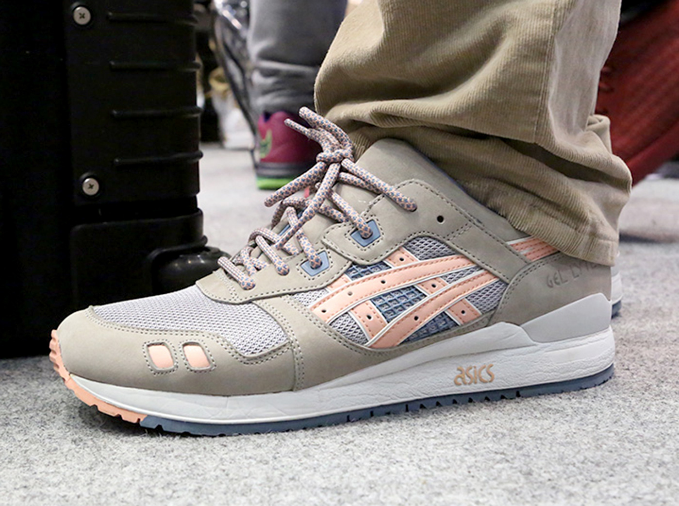 Sneaker Con Dc On Feet Recap 375