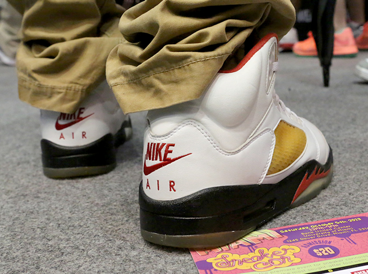 Sneaker Con Dc On Feet Recap 650