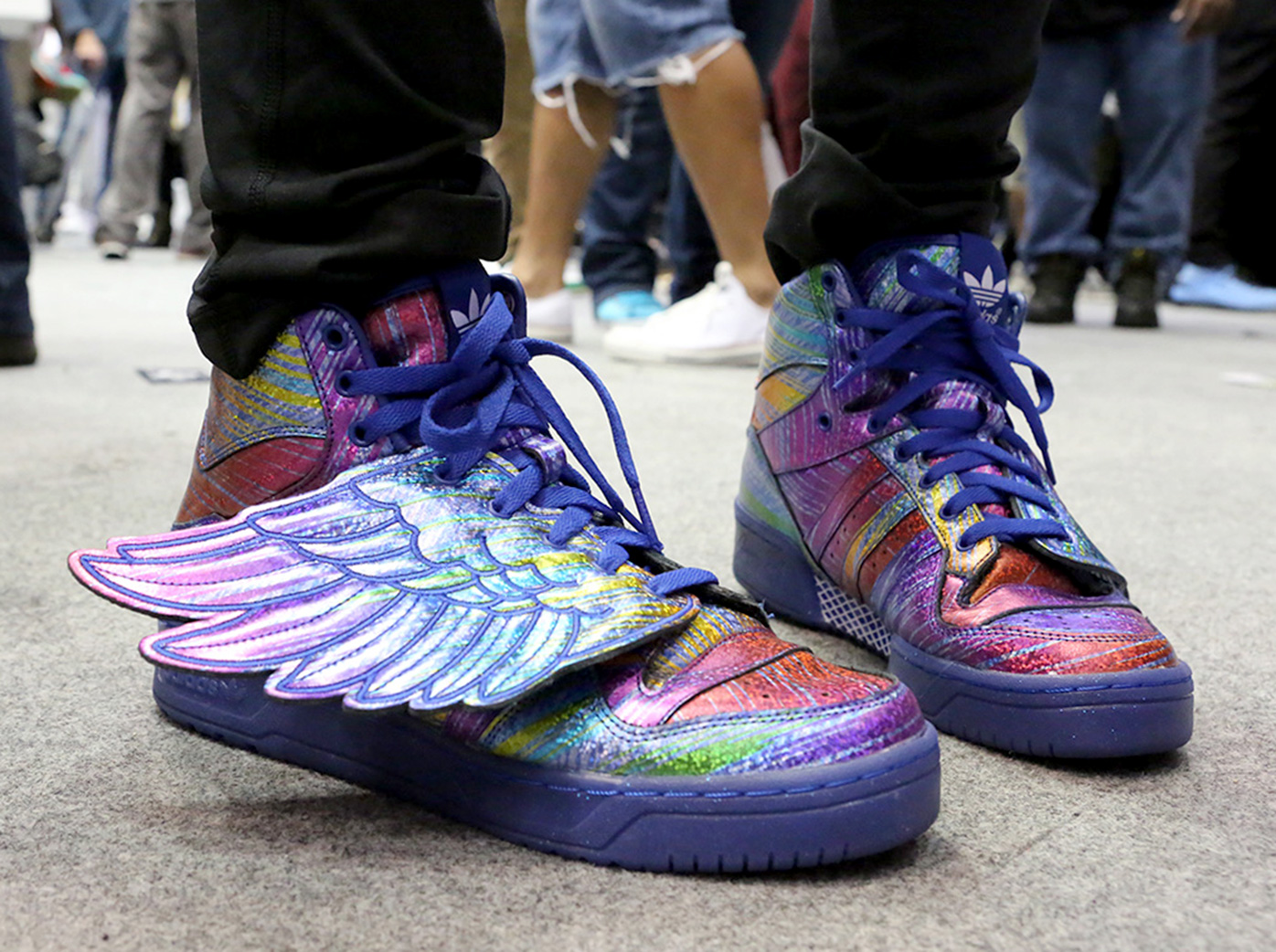 Sneaker Con Dc On Feet Recap 820