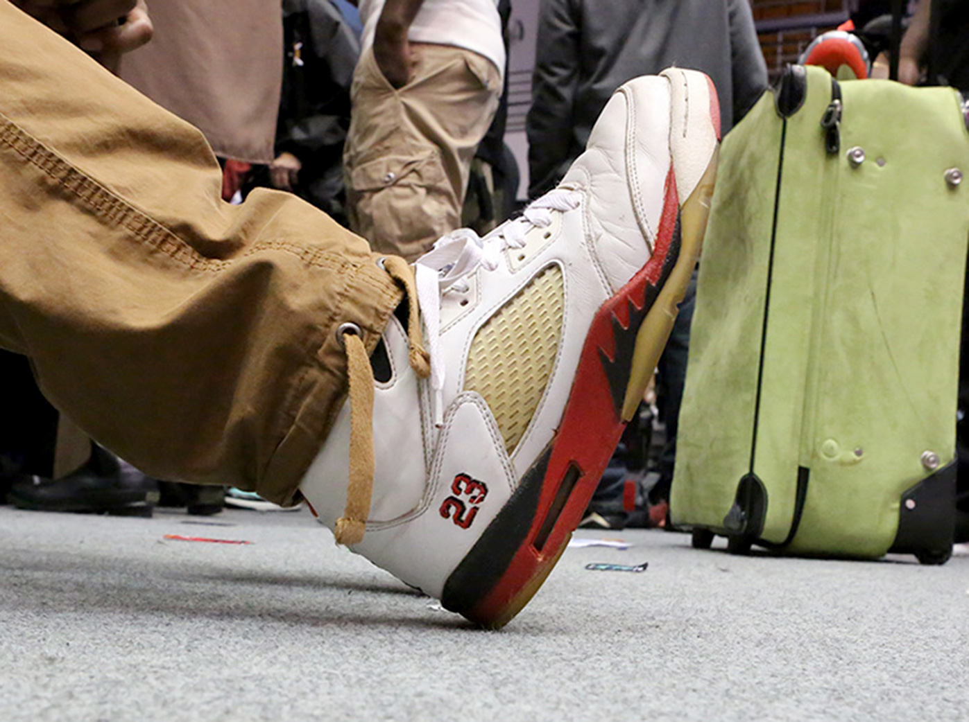 Sneaker Con Dc On Feet Recap 852